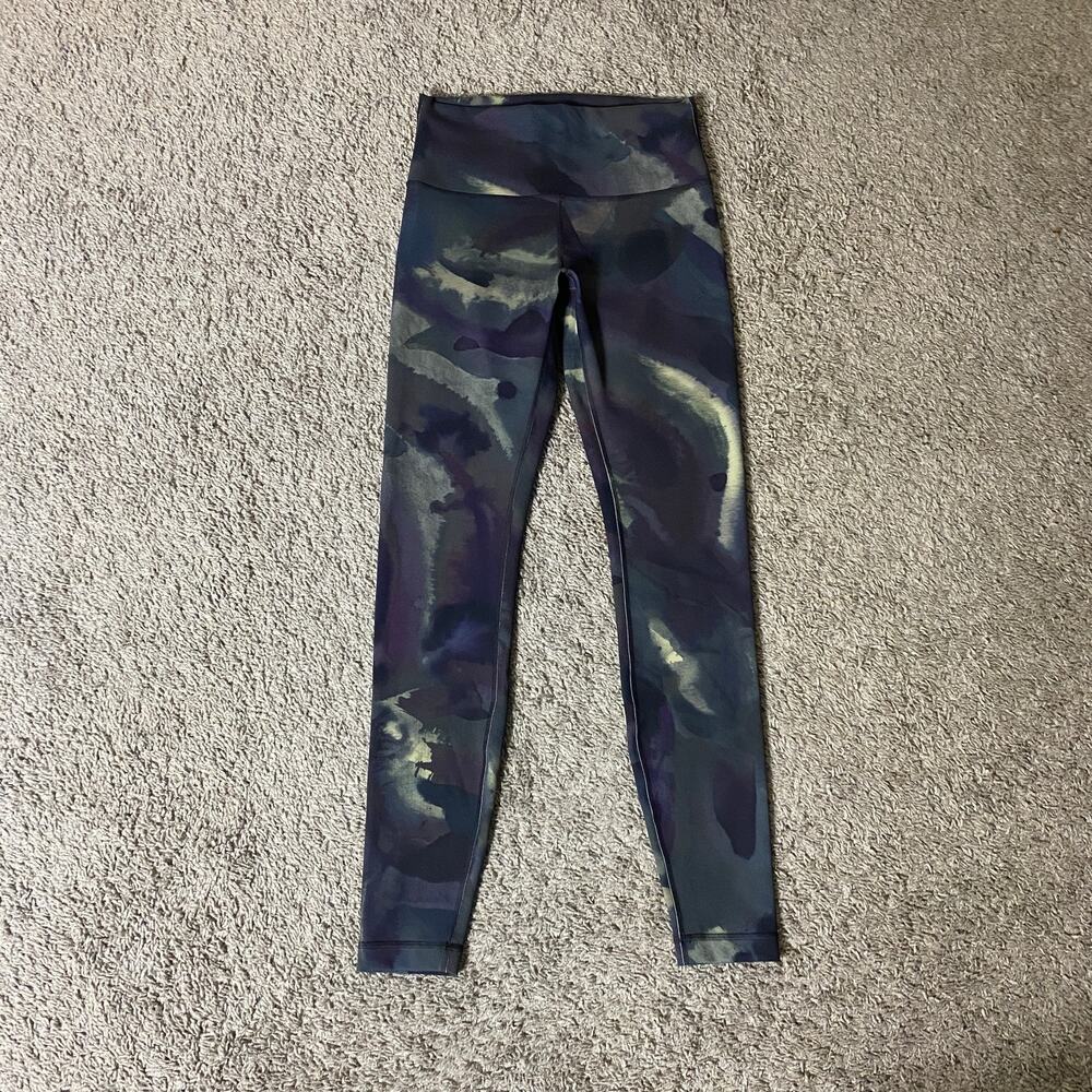 Lululemon Size 8 Wunder Train High Rise 28" Ink Islands Burnside Multi Black
